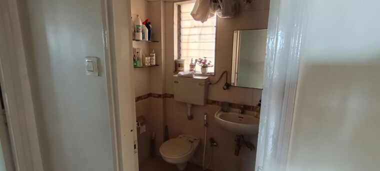 Bathroom, ecohomes-eco-park 3 Bedroom 1300 Sq.Ft. Apartment In Marol Mumbai 10213198