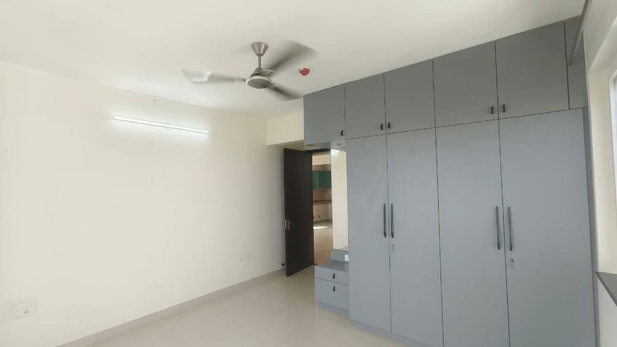 3 BHK 1857 Sq.Ft. Apartment in Pashmina Waterfront