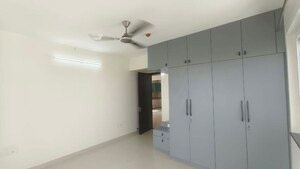 3 BHK Apartment For Rent in Pashmina Waterfront, Old Madras Road