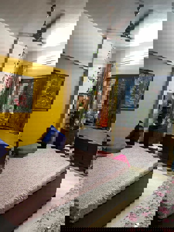 1 BHK 550 Sq.Ft. Apartment in Bhanushanti Complex