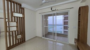 Room in 3 BHK Apartment at Aurobindo The Regent, Kondapur – for Rent