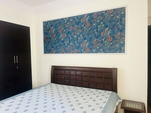 Bedroom in 3.5 BHK Apartment at Unitech Uniworld Gardens, Sector 47 – for Rent