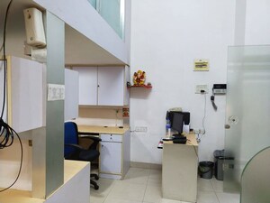Team Area in  Office Space at Om Heera Panna Mall, Andheri West – for Rent