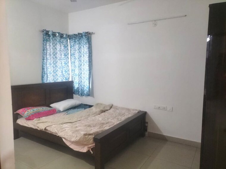 Bedroom, mantri-celestia 2.5 Bedroom 1250 Sq.Ft. Apartment In Gachibowli Hyderabad 10213294