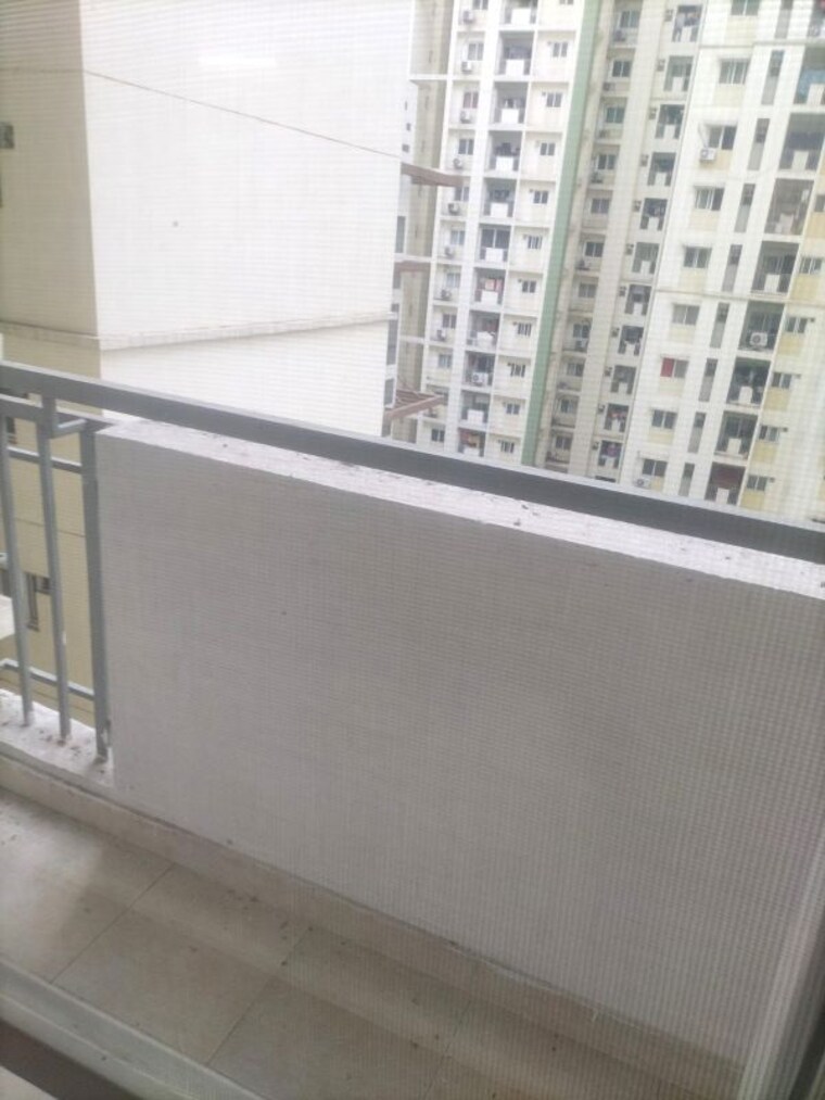 Balcony, mantri-celestia 2.5 Bedroom 1250 Sq.Ft. Apartment In Gachibowli Hyderabad 10213294