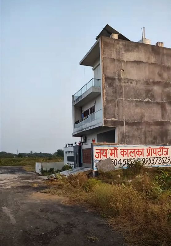 Plot For Sale in Jaitpur Baishpur