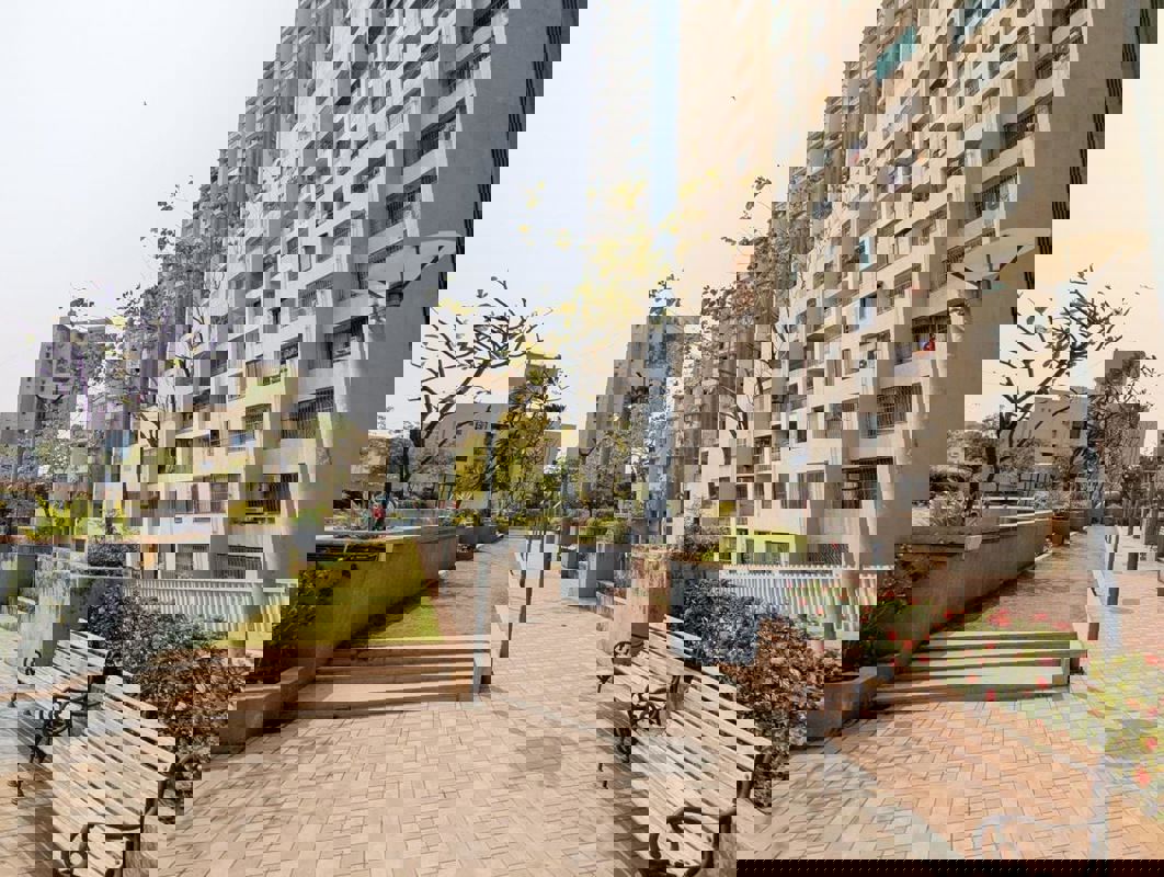 4 BHK + Servant Room 2580 Sq.Ft. Apartment in JP Decks