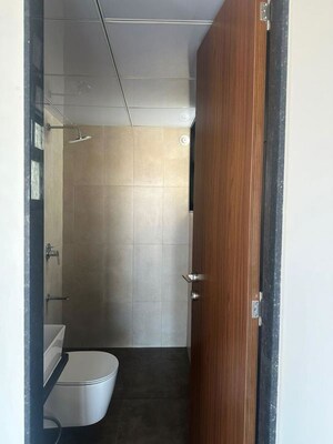 Furnished Amenities in 2 BHK Apartment at Vilas Javdekar Yashwin Enchante, Kharadi – for Rent