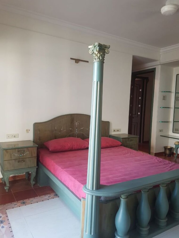 Bedroom, oberoi-crest 4 Bedroom 2000 Sq.Ft. Apartment In Khar West Mumbai 10213378