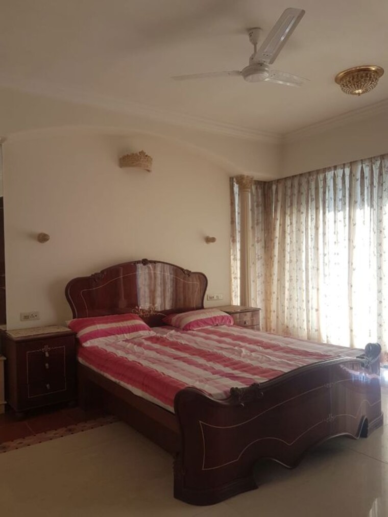 Bedroom, oberoi-crest 4 Bedroom 2000 Sq.Ft. Apartment In Khar West Mumbai 10213378