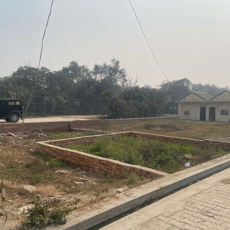 Plot For Sale in Bhajanpura
