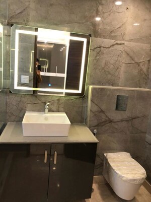 Kitchen in 3 BHK Builder Floor at Dlf Phase iv – for Sale