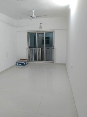 2 BHK Apartment For Rent in Mayfair The View, Vikhroli West
