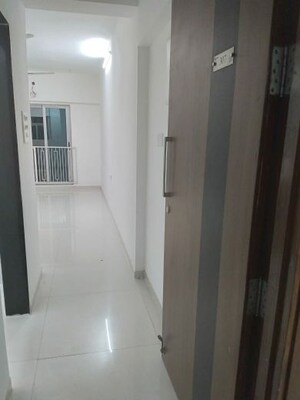  2 BHK Apartment at Mayfair The View, Vikhroli West – for Rent