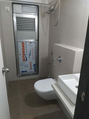 Bathroom in 2 BHK Apartment at Mayfair The View, Vikhroli West – for Rent