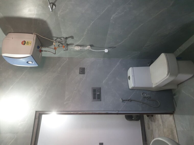 Bathroom, sector 19 3 Bedroom 3250 Sq.Ft. Independent House In Sector 19 Faridabad 10213416