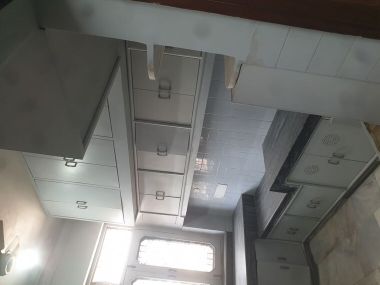 Bathroom, sector 19 3 Bedroom 3250 Sq.Ft. Independent House In Sector 19 Faridabad 10213416