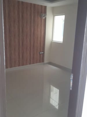 Room in 4 BHK Builder Floor at Ansal API Esencia, Sector 67 – for Rent