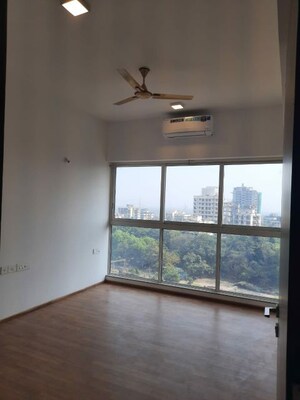 Room in 3 BHK Apartment at Runwal Forests, Kanjurmarg West – for Rent
