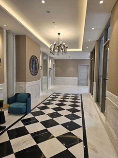 3 BHK + Extra Room Apartment For Rent in Lodha Bellagio