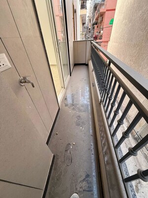 Balcony in 3 BHK Builder Floor at Fateh Nagar – for Sale