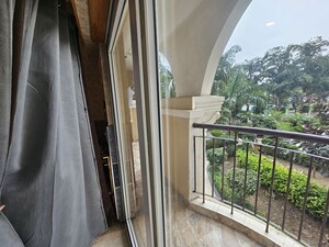 Balcony in 3.5 BHK Apartment at Purvanchal Kings Court, Gomti Nagar – for Rent