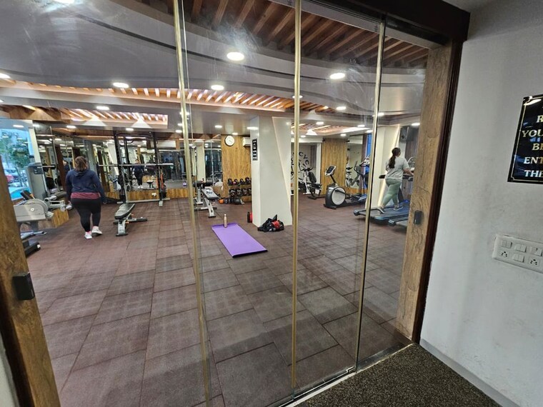 Gym, purvanchal-kings-court 3.5 Bedroom 2100 Sq.Ft. Apartment In Gomti Nagar Lucknow 10213496