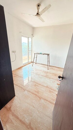 Room in 2 BHK Apartment at Pivotal Devaan, Sector 84 – for Rent