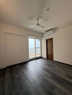4 BHK + Servant Room,Extra Room Apartment For Rent in ABA Ivy County