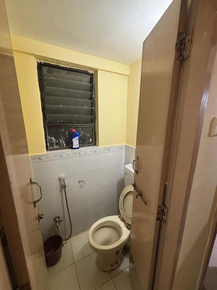 Bathroom, naiknavare-imperial-residence 2 Bedroom 1050 Sq.Ft. Apartment In Kalyani Nagar Pune 10213565