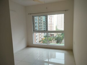 Room in 1 BHK Apartment at Godrej Green Vistas, Mahalunge – for Rent