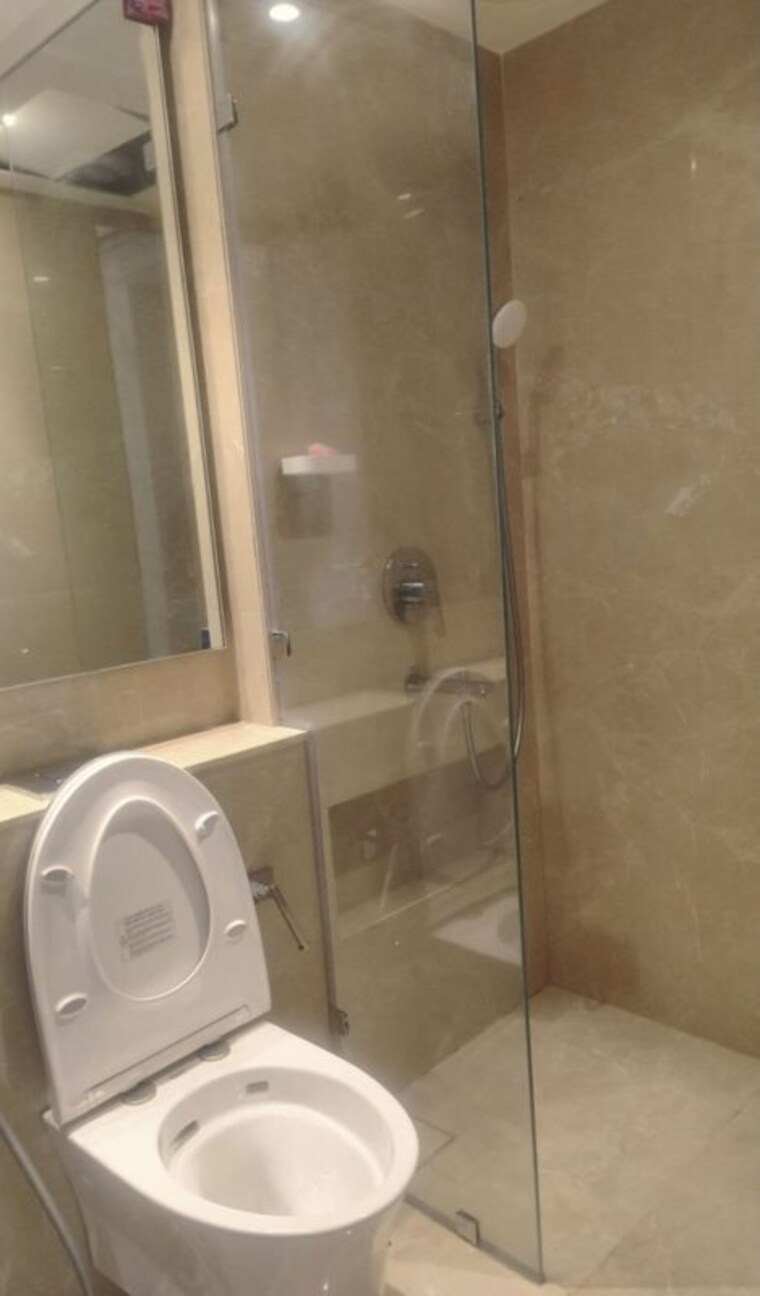 Bathroom, hiranandani-highland 3 Bedroom 785 Sq.Ft. Apartment In Powai Mumbai 10213615