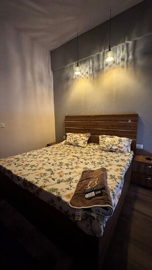 Bedroom in 1 BHK Apartment at Paramount Golfforeste, Zeta I Greater Noida – for Rent