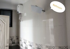 Bathroom in 1 BHK Apartment at Goregaon West – for Rent