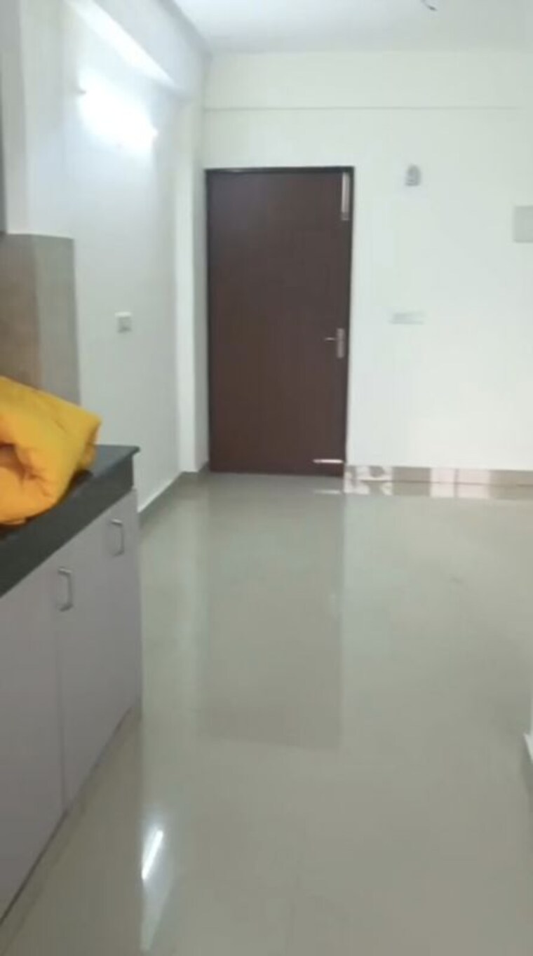 Bathroom, adore-samriddhi 1.5 Bedroom 450 Sq.Ft. Apartment In Sector 89 Faridabad 10213642