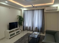 2 BHK Apartment For Rent in Lake View Apartments Powai
