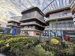 Showroom For Sale in M3M Route 65