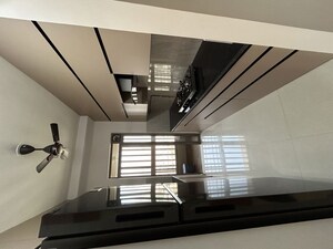 Staircase in 1.5 BHK Apartment at Sheth Zuri, Laxmi Nagar – for Rent