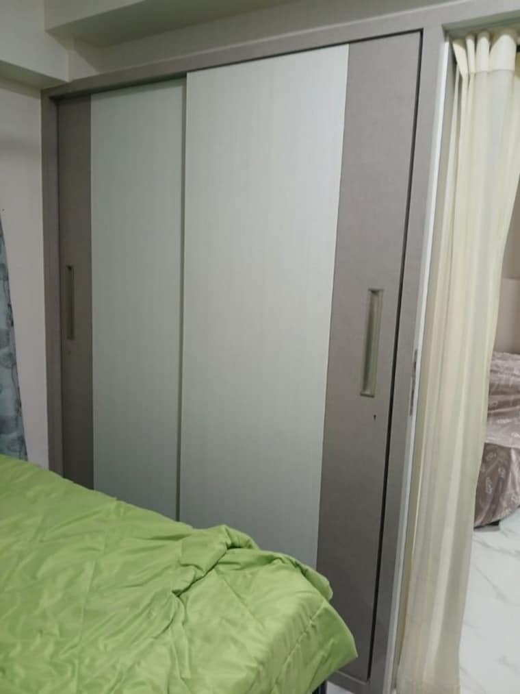 Bedroom, khar west 1 RK 200 Sq.Ft. Apartment In Khar West Mumbai 10213568