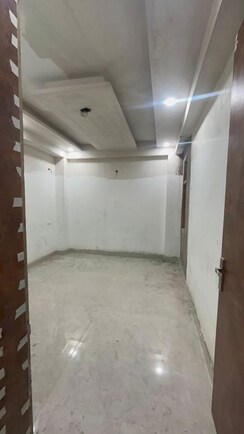 3 BHK + Pooja Room Builder Floor For Sale in Sunder Apartment Noida