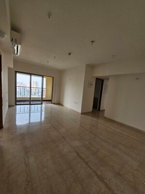 Room in 3 BHK Apartment at Lodha Bellagio, Powai – for Rent