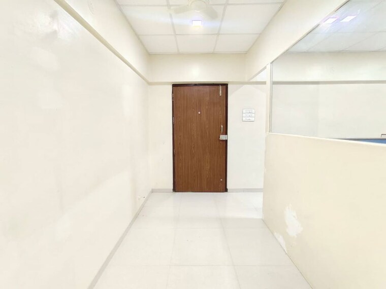 Room, baner Commercial Office Space 1790 Sq.Ft. In Baner Pune 10213776