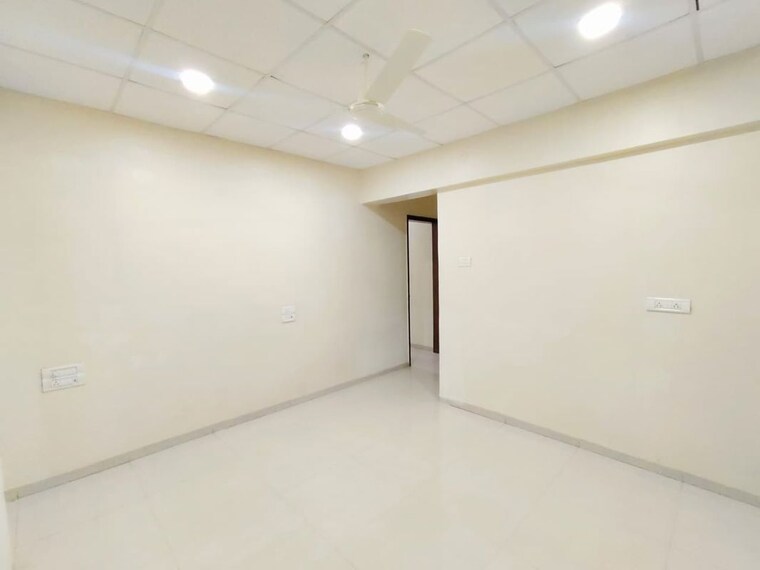 Room, baner Commercial Office Space 1790 Sq.Ft. In Baner Pune 10213776
