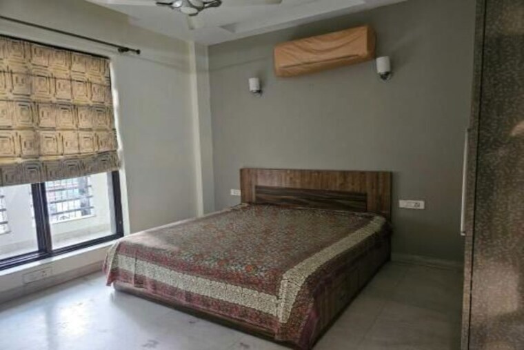 Bedroom, malibu town 2 Bedroom 800 Sq.Ft. Apartment In Malibu Town Gurgaon 10213764