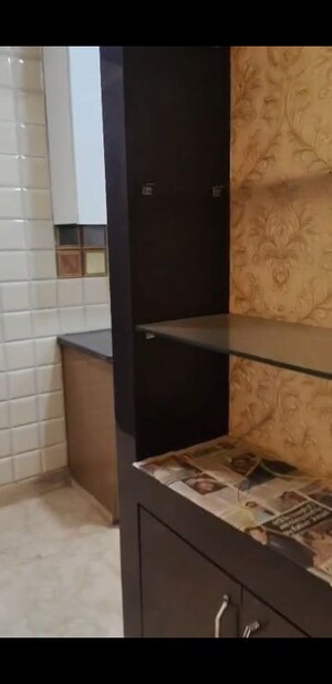 Furnished Amenities in 2 BHK Builder Floor at Lajpat Nagar I – for Sale