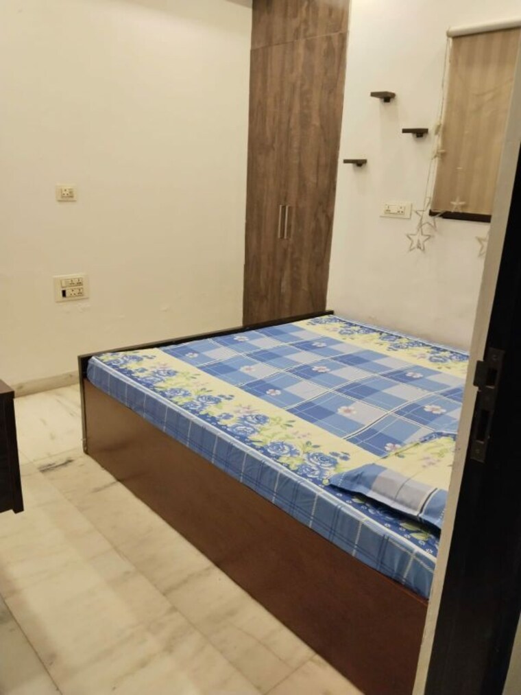 Bedroom, lajpat nagar 4 1 Bedroom 450 Sq.Ft. Builder Floor In Lajpat Nagar 4 Delhi 10139287