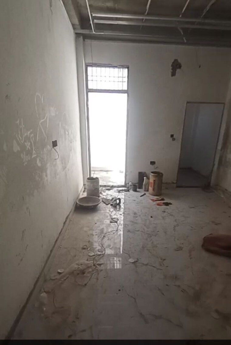 Master Bedroom, kisan path 2 Bedroom 1000 Sq.Ft. Independent House In Kisan Path Lucknow 10213830