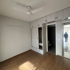 3 BHK Apartment For Sale in Signature Global City