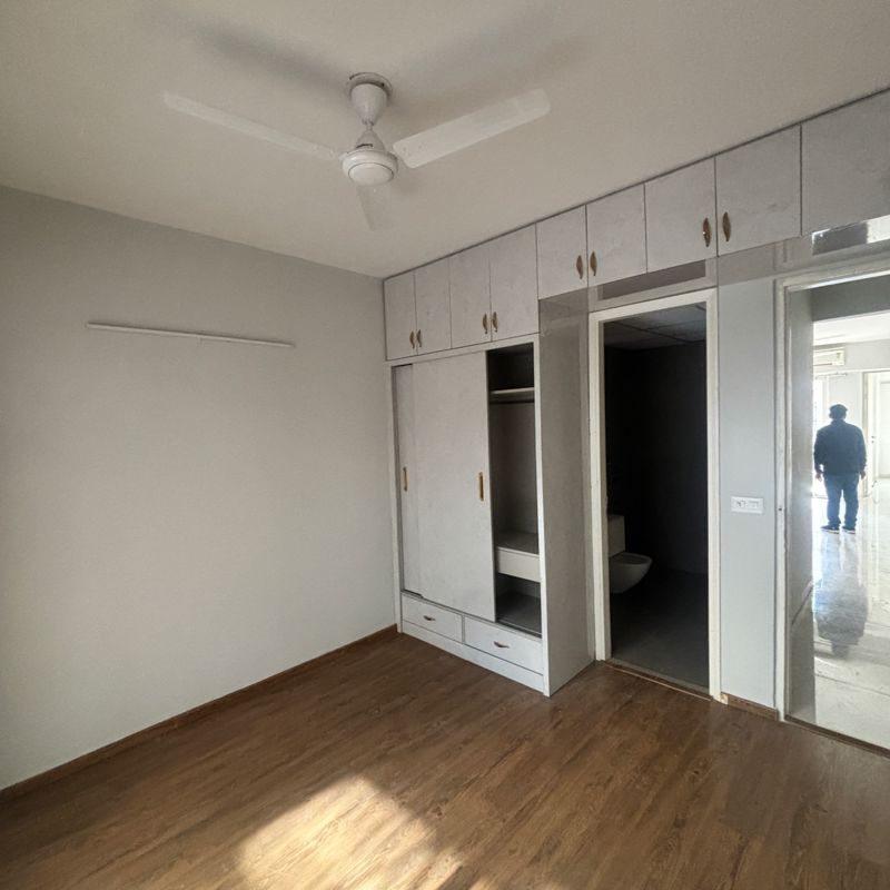 3 BHK Apartment For Sale in Signature Global City