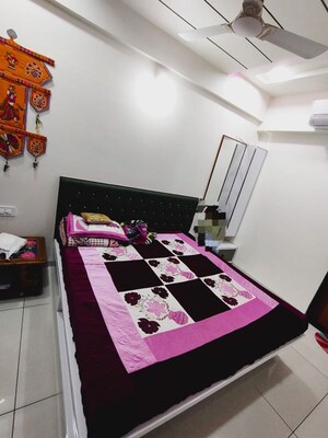 Bedroom in 3 BHK Apartment at Ip Extension – for Rent